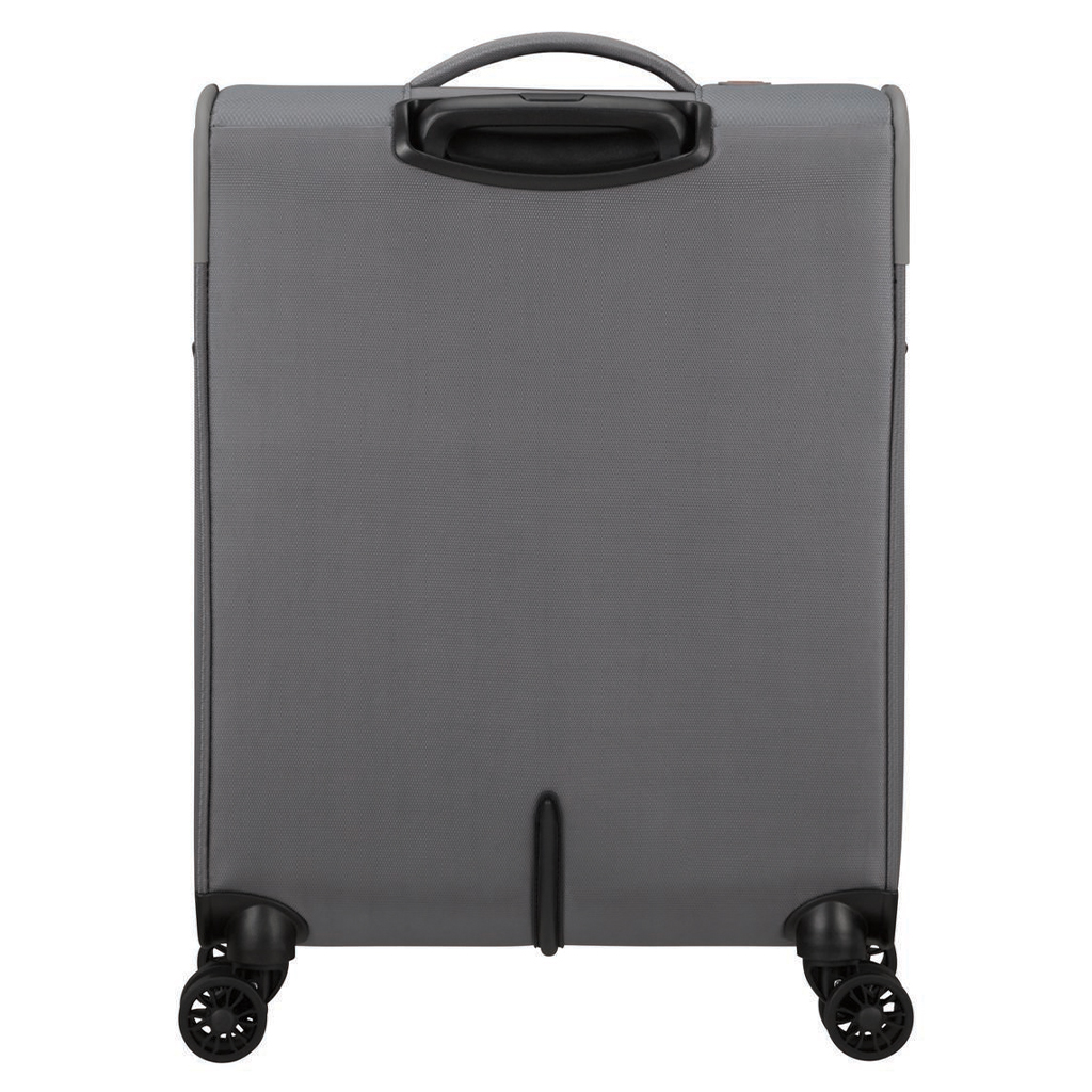 american-tourister-käsipagas-kangast-hall-summerfunk5